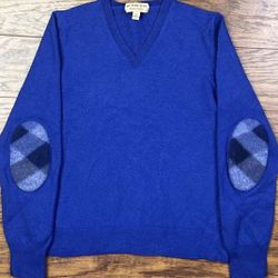 Burberry Sweater  Size Small 