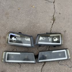 03-07 Silverado Cateye headlights 