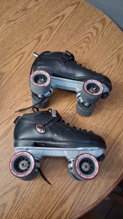 Roller Skates / Blades. Size 8 / Large