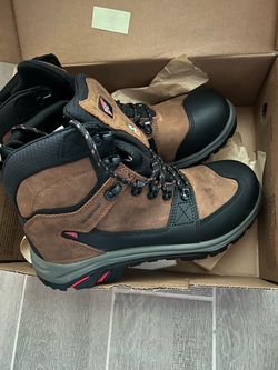 Redwing Tradesman 3519 waterproof safety toe 10.5