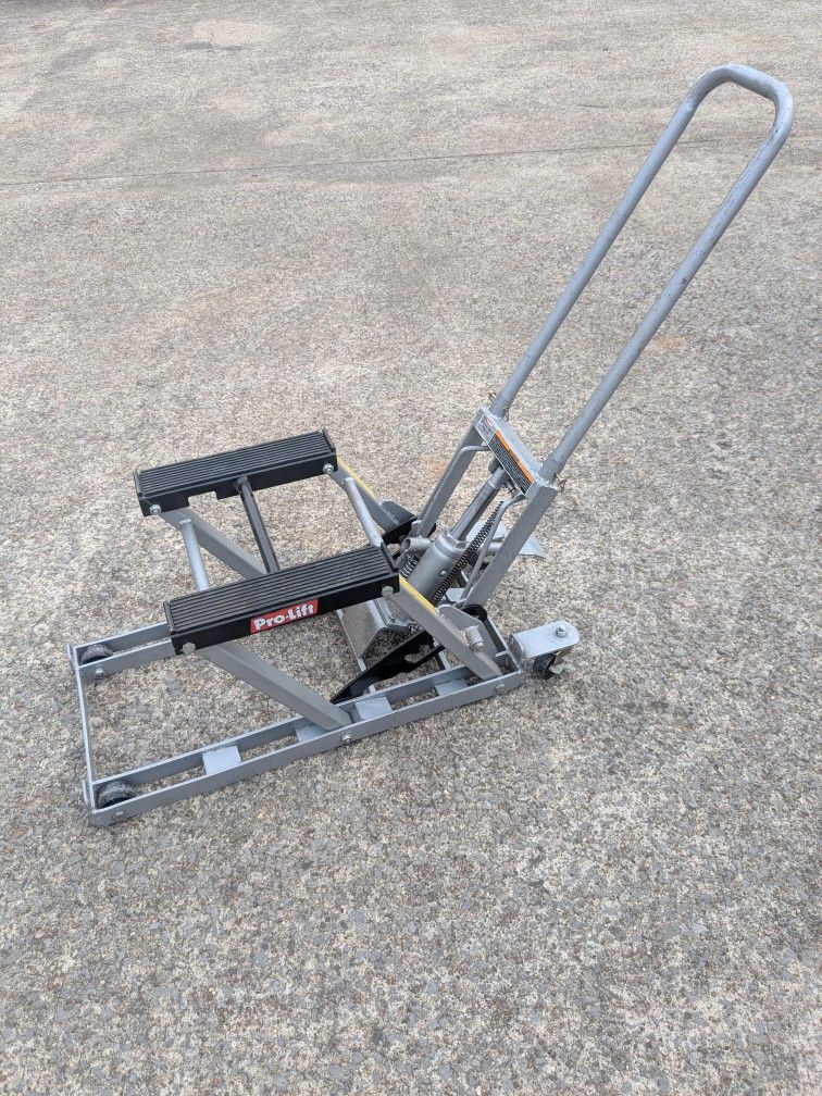 Pro-Lift motorcycle lift
