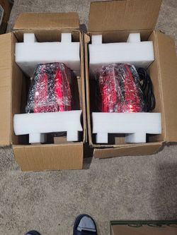 2022 GMC SIERRA DENALI 3500 TAIL LAMP
Set