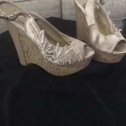 Women’s Shoes