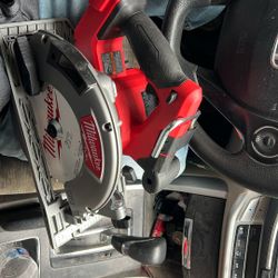 M18 Brushless Skill Saw 