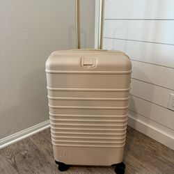 BEIS Medium Check-In Roller