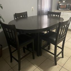 Dinning Room Table 