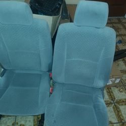 Ser De Acientos Para Tacoma Del 2005 Al 2015 En Perfecto Estado Y Limpios. Precio 350 O Mejor Oferta