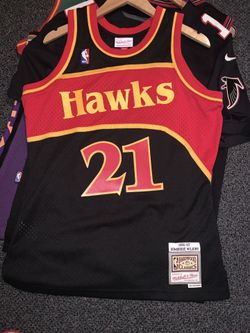 Throwback Mitchell & Ness Dominique Wilkins Atlanta Hawks Jersey (M)