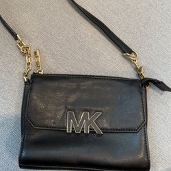 Michael Kors Purse/ Sidebar/ Crossbody 