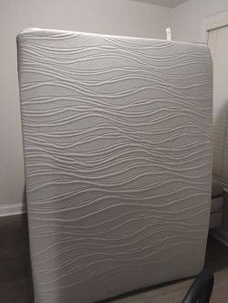 300$ New Sleep Number Queen With Pump And Remote 