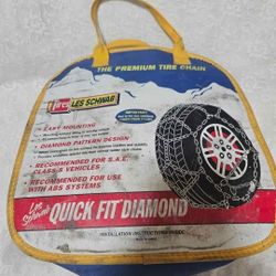 NEW NEVER USED Les Schwab Snow Chains - Check Your Tire Size!