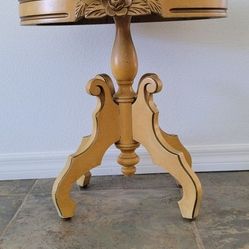 Antique Victorian Side Table 