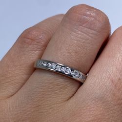 14k Gold Ring With Natural Diamonds