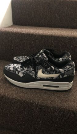 Nike air max’s