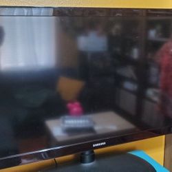  50" Samsung TV 