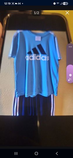 Adidas set Boys Youth. Medium $10