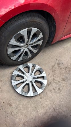 Toyota Corolla wheel cover