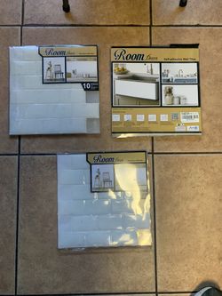 Room Decor Self-adhesive Wall Tile