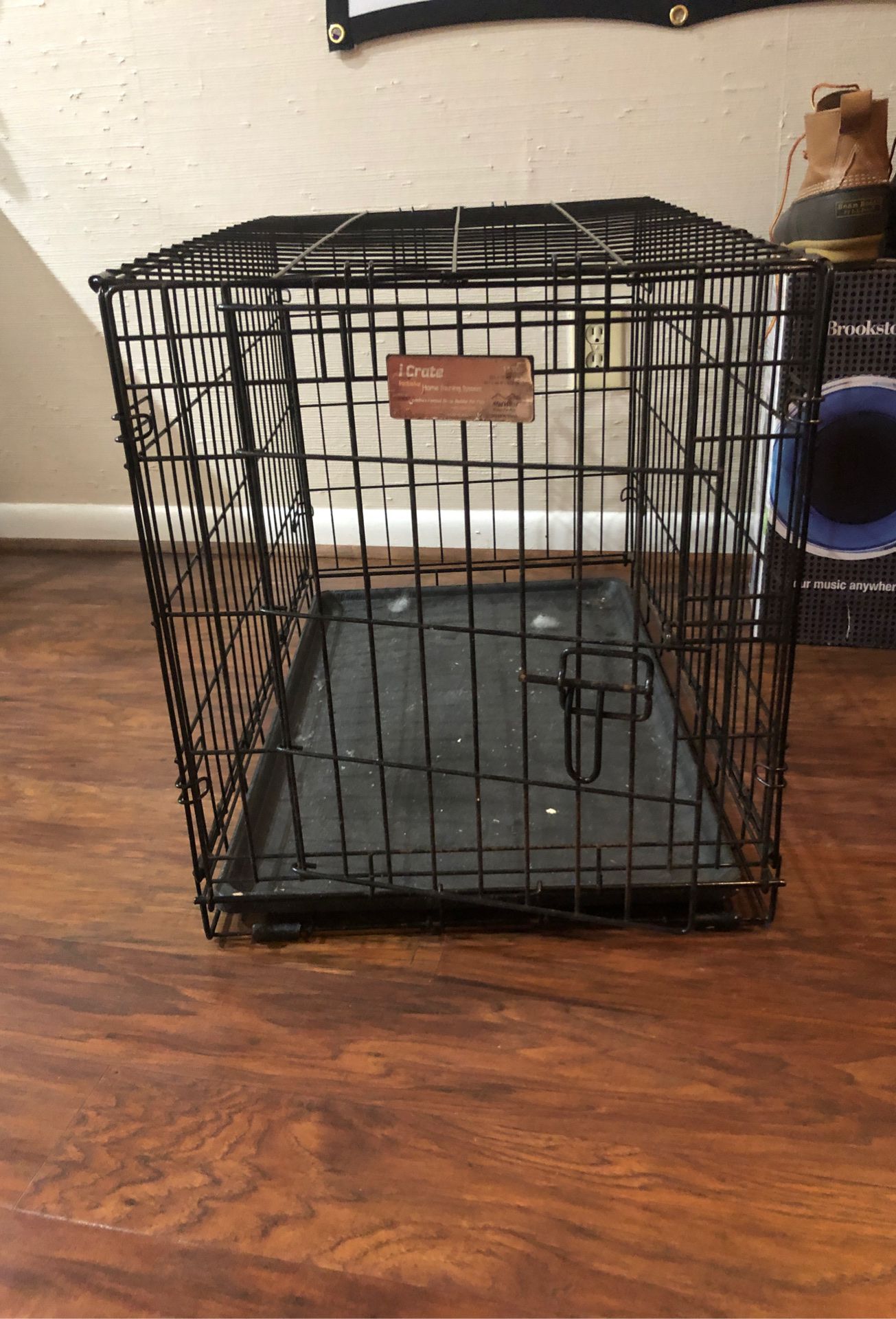 Dog Crate (Medium)