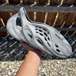 Adidas Yeezy Foam Runner MX Granite (Size 10, 11)
