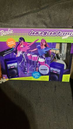 2001 Barbie jam N play playset