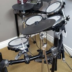 Roland TD-12 Electronic Drum Set