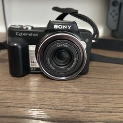 Sony Cyber-shot DSC-H3 8.1MP 10X Optical Zoom CCD Digital Camera - 100% Working