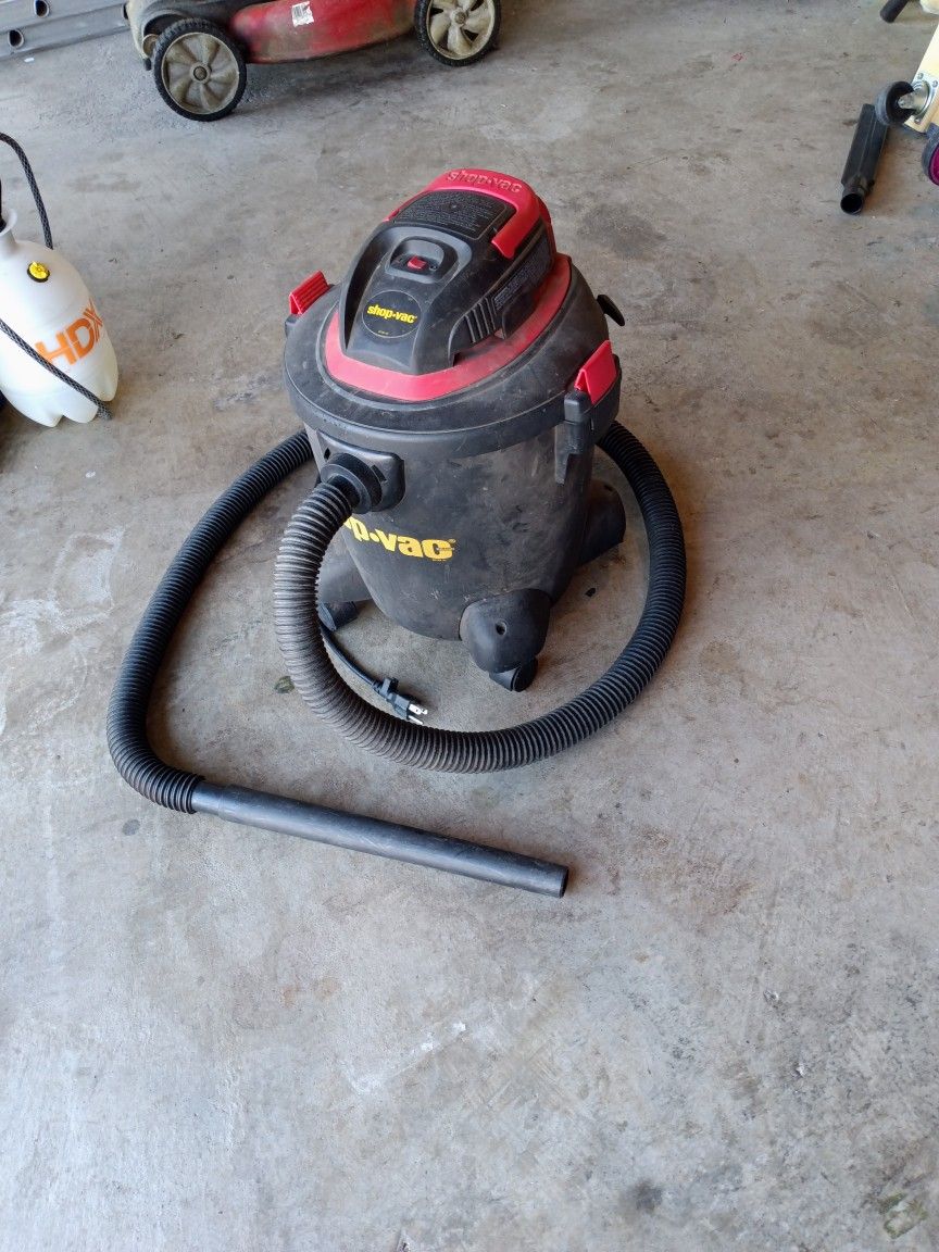 Small Shop Vac 