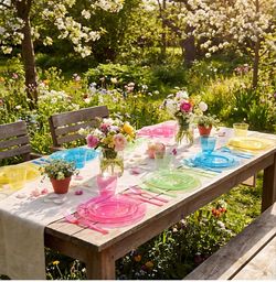 150_ piece plastic disposable  Neon Glow-in the Dark dinnerware  set with golden  glitter tableware set includes rugged party rainbow disposable dishe