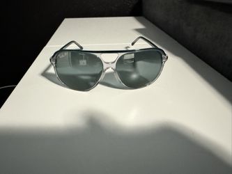 Ray-Ban Clear Frame Aviator RB2198 Bill ($75 or Best Offer)