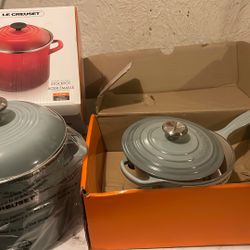 Le creuset- Sea Salt color (2/2)