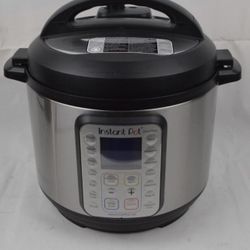 Instapot Duo 60 Hardly Ever Used. Perfect New Condition 