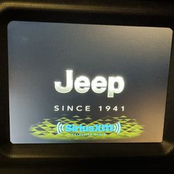 Jeep Jl / Jt Uconnect 8.4 Inch Nav Stereo Works Perfect Comes With Code 