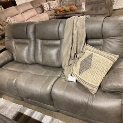 WurstrowUmber Power Reclining Sofa, Loveseat And Recliner
Ashley Furniture$10 Down Payment And Financing Available