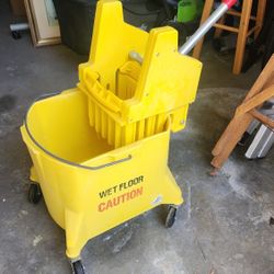 New Commercial Mop Bucket