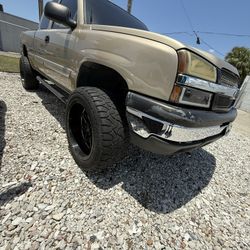 2004 Chevrolet Silverado 1500