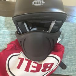 New Bell PS Rogue Matte Black Helmet SM