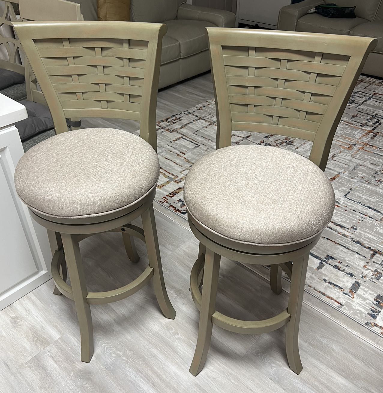 Bar height bar stools