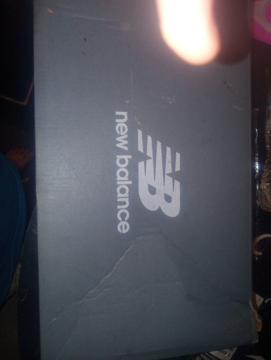 Shoes (New Balance)