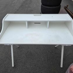 White Desk
