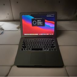 MacBook Air 13” 2017