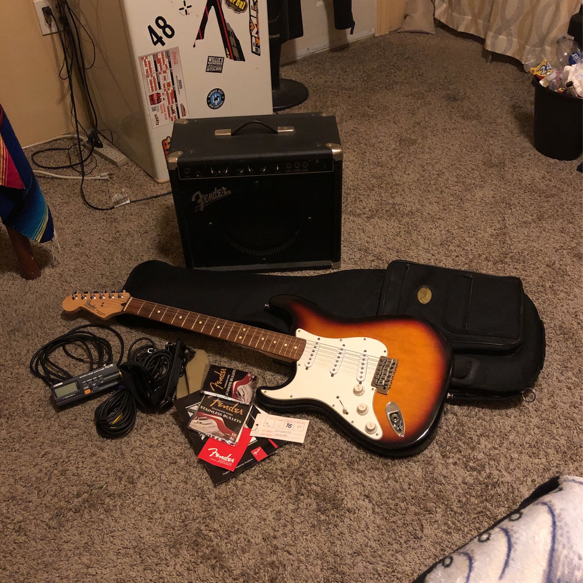 Guitar -amp, Case.