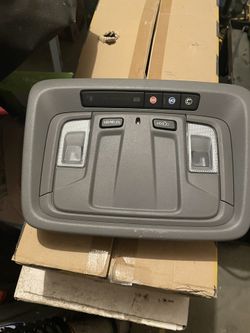 2019 Silverado Middle Light With On star