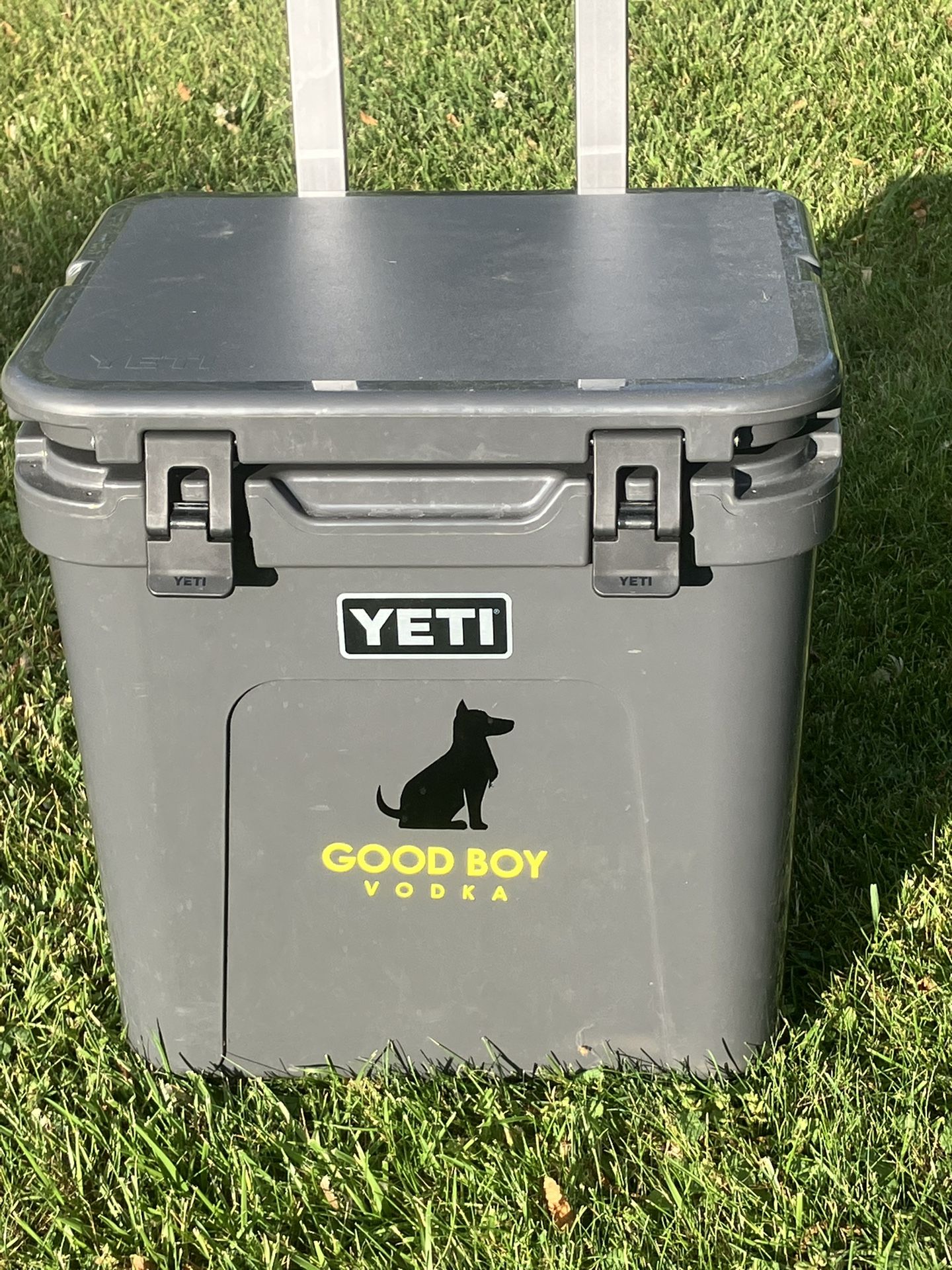 Yeti Cooler 48