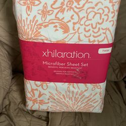 Twin Sheets Set New Never Opened 