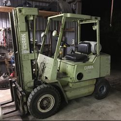 Clark Forklift Heavy Duty Machine Truck 