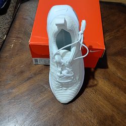 Nike React Infinity Run 4