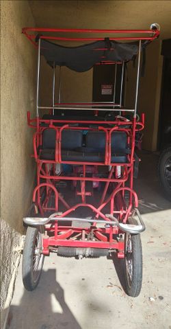 Surrey company 4 wheel Family pedal bike