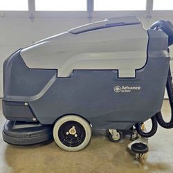 Advance Floor Scrubber