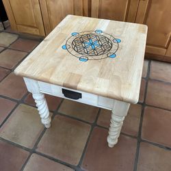 Craft/Deco Flower Of Life End Table W Drawer.